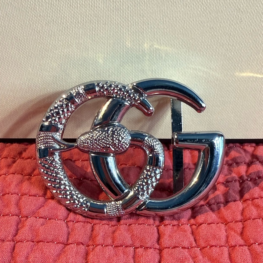 Gucci Silver Interlocking Double G Belt Buckle Textured Snake Design - Picture 2 of 8